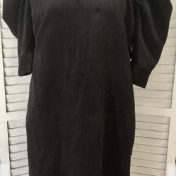 Black Dress, Medium 