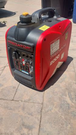 GENERATOR PREDATOR 2000W ONLY USED 3 TIMES VERY QUIET STARTS RIGHT UP