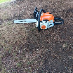 stihl chain saw with 16" bar model MS-211C used 1 time runs on