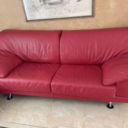 Red Giovani Erba Sofa
