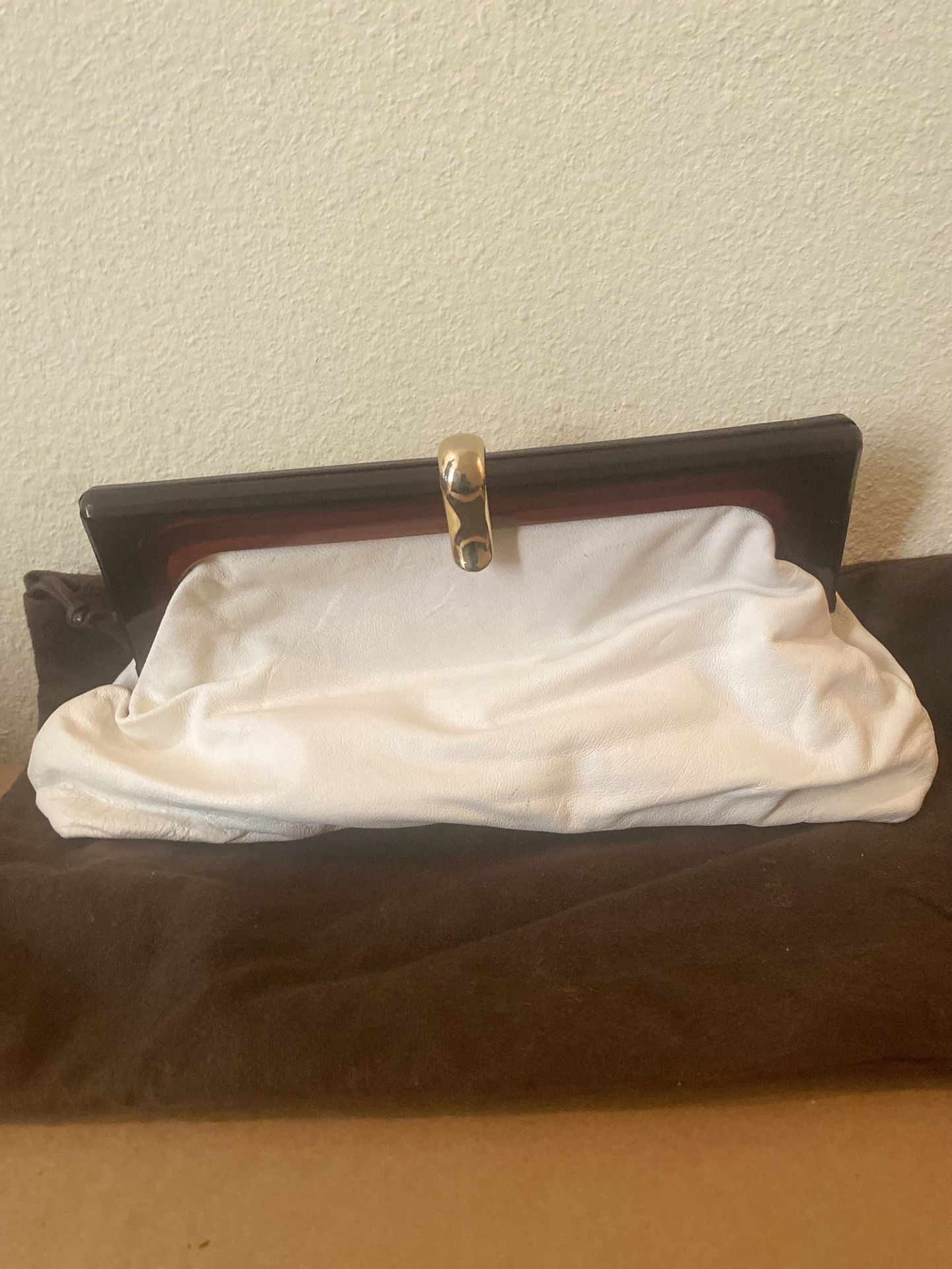 1980s Womens White Leather Purse Acrylic and Gold Hardware Made In Italy VINTAGE