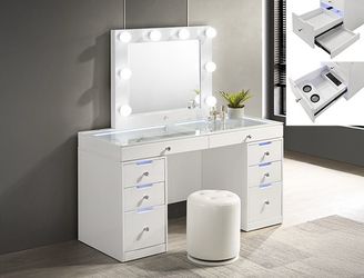 New white Vanity