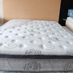 Queen Size Mattress (Colchon Queen Size )