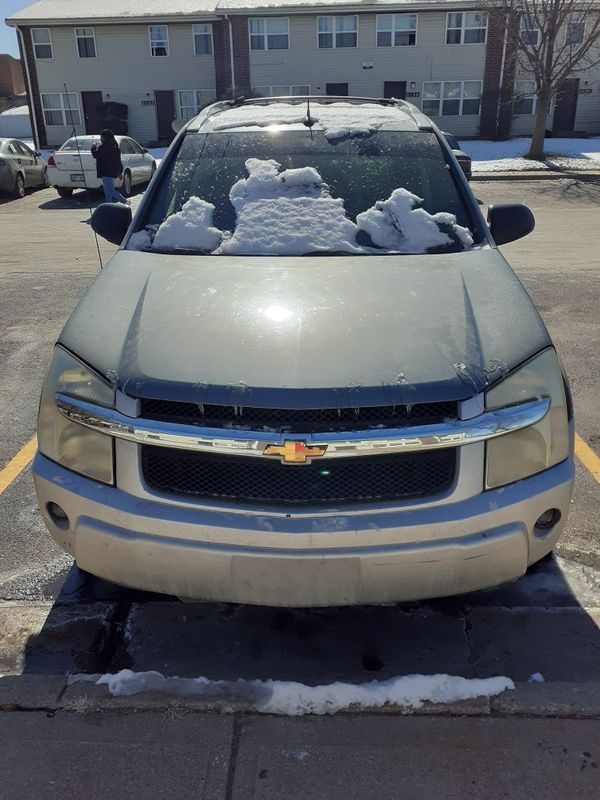 2005 Chevy Equinox LT AWD For Sale in Kansas City, KS