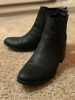 black boots