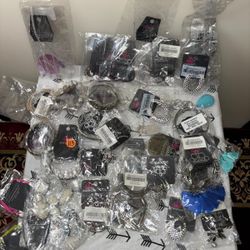 New jewelry never used ,different colors