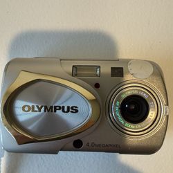 Olympus Stylus 410 Digital Camera Vintage