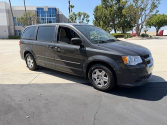 2012 DODGE GRAND CARAVAN SE