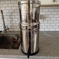 Travel berkey Water Filter 