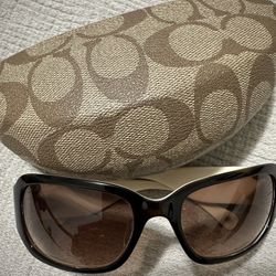 COACH BROWN SUNGLASSES 