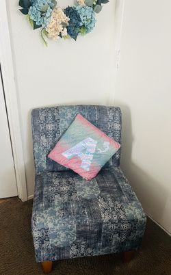 Fox Hill Penelope Armless Slipper Chair, Slate