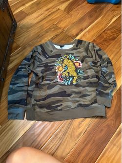 Women’s torrid brand leopard camouflage sweatshirt. Size 0x