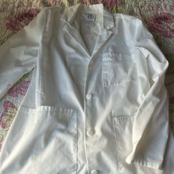 Cherokee lab coat size M
