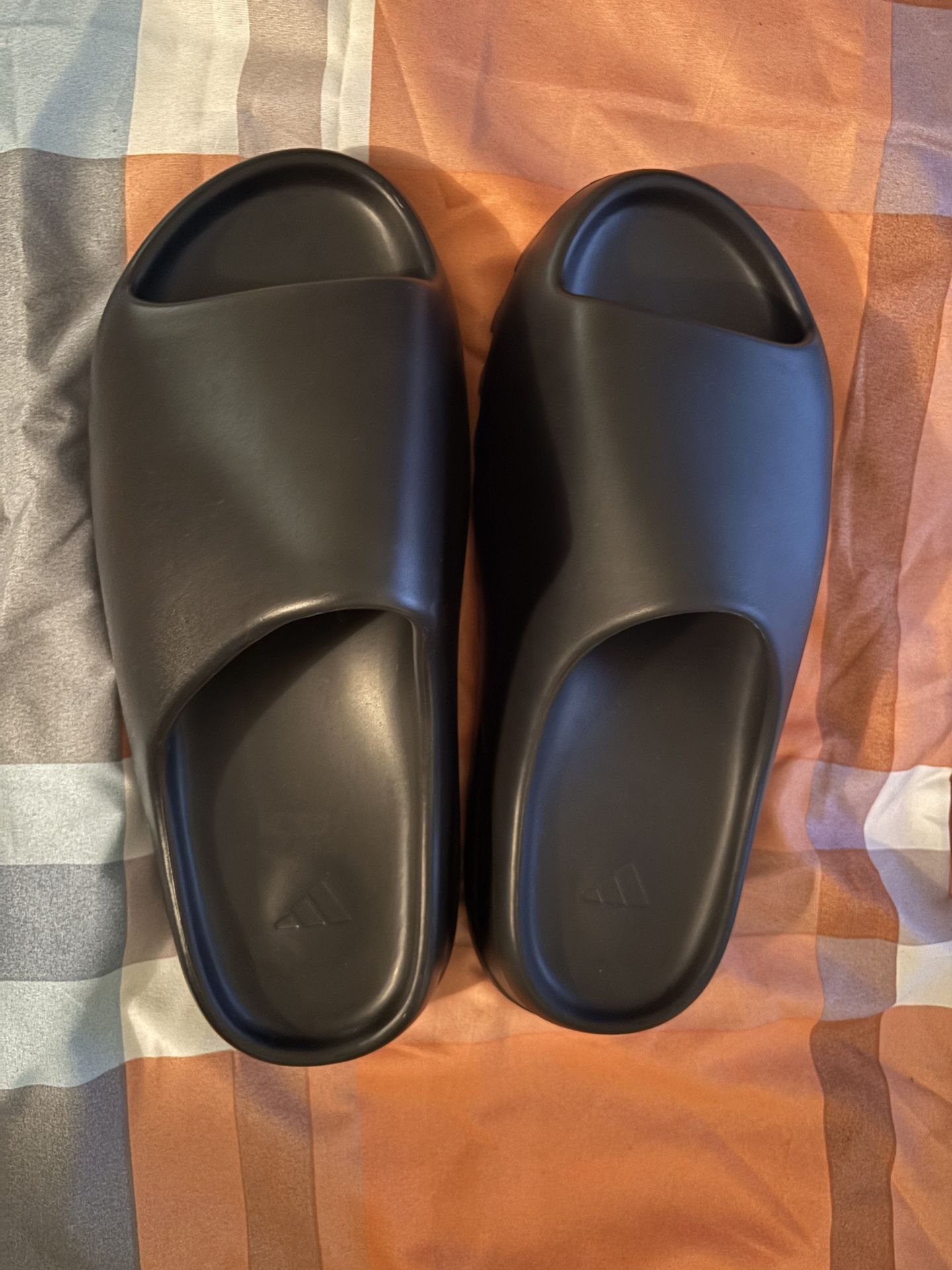 Adidas Black Yeezy Slides (Size 12)
