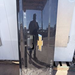 Chevy Silverado tailgate 2014 to 2018