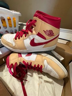 Air Jordan 1 MID