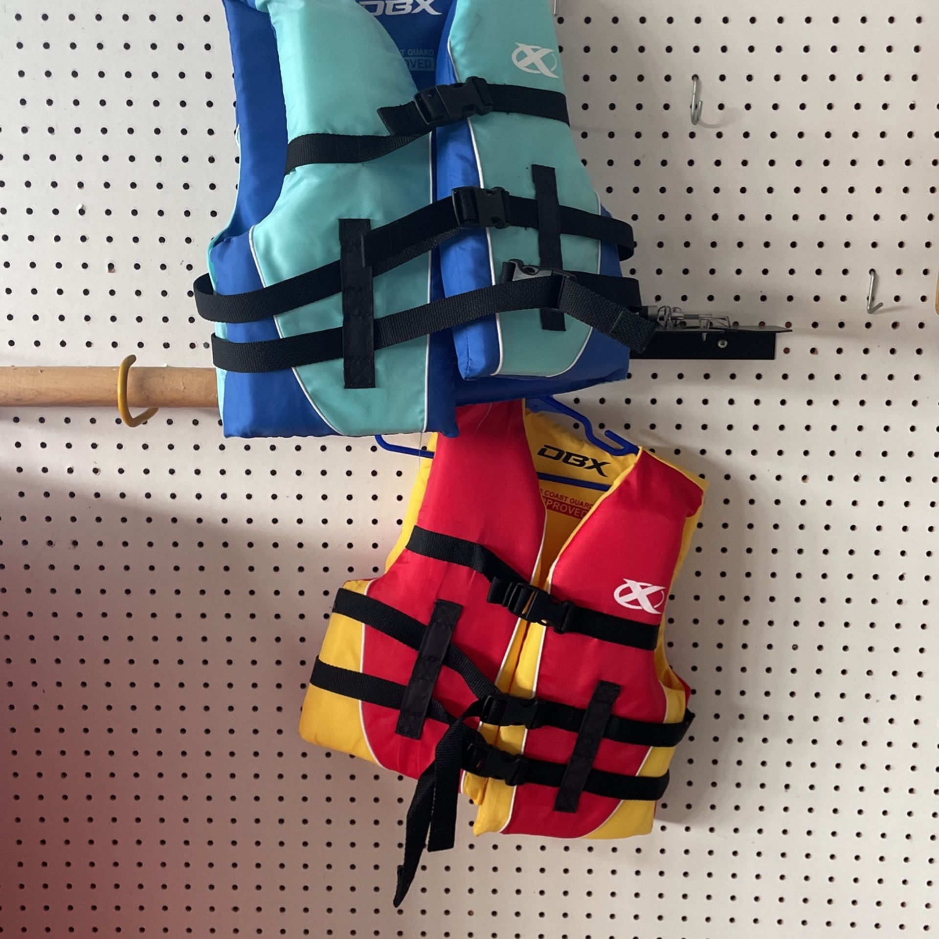 Life Jackets (2) Blue / Red