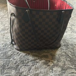 Louis Vuitton Purse 