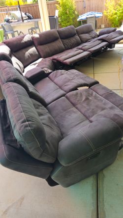 XTRA-LARGE Parker House Mason 7-Piece Power Motion Sofa couch