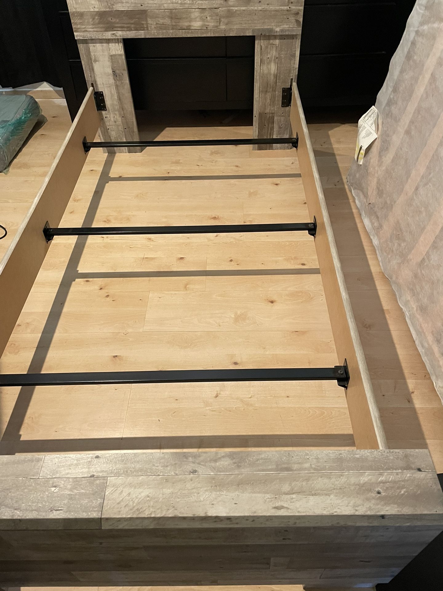Twin Bed