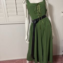 New Medium green long Rennisance princess cottage dress costume goth corset