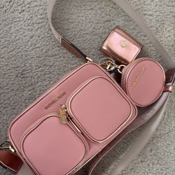 Micheal Kors Crossbody Bag