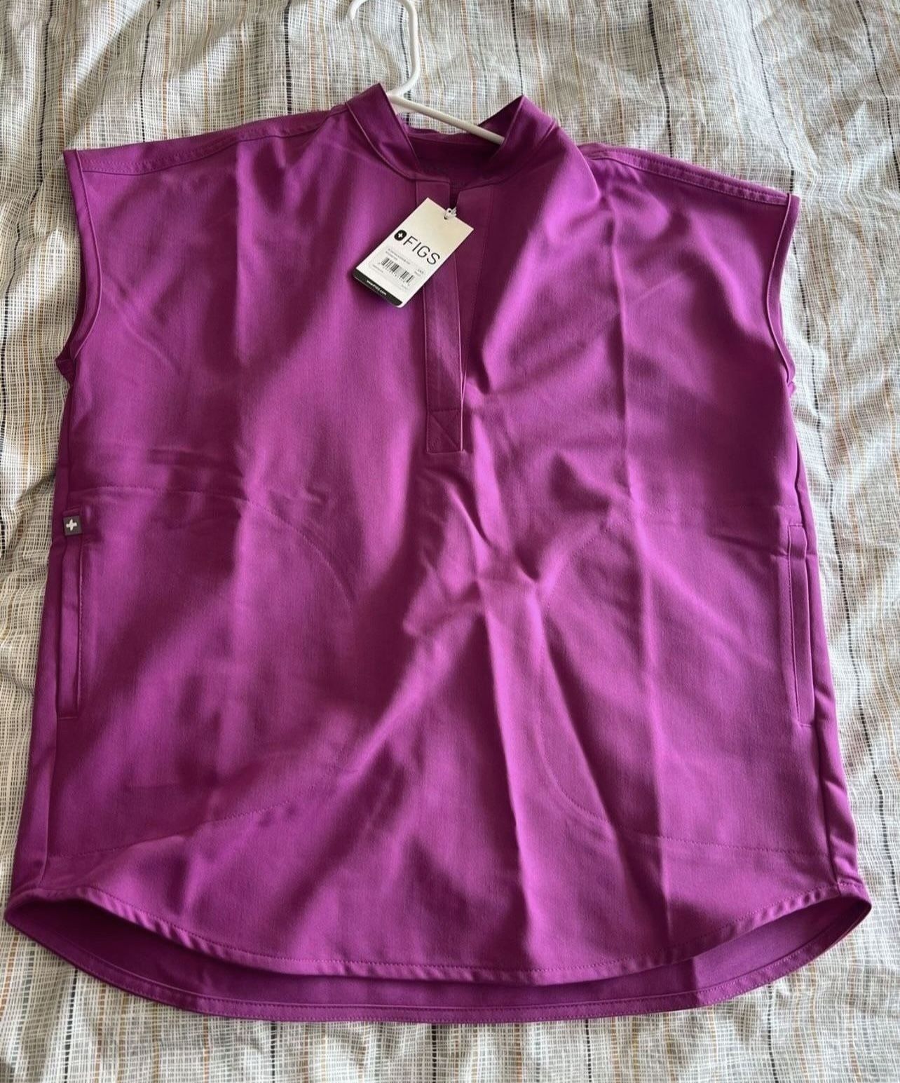 FIGS Scrubs Fuschia NWT
