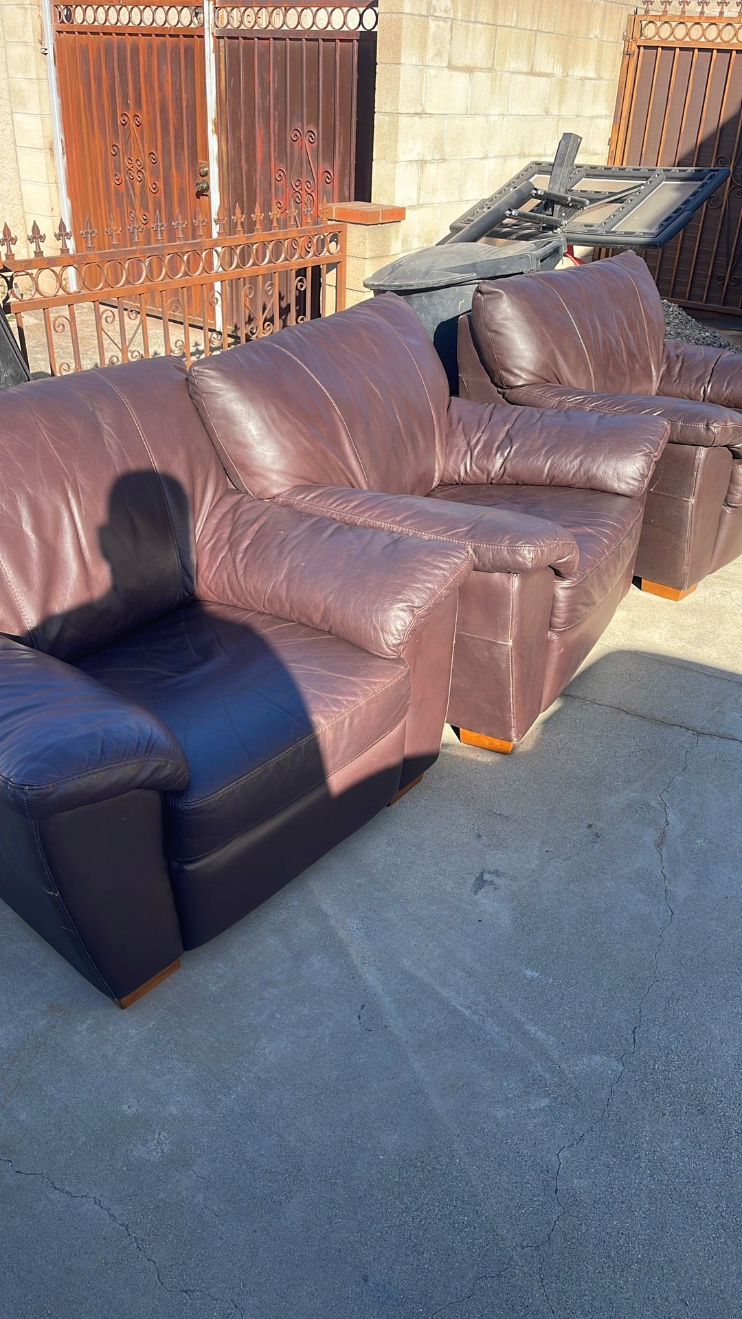 3 Couches FREE!!!