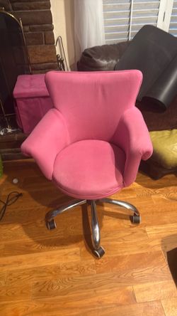 Pink chair  open box