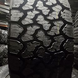 4 ALL TERRAIN TIRES 265-70R17