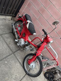 Vintage Honda C70 Passport Classic Red