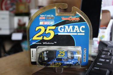 Brian Vickers 2004 GMAC Rookie 1:64 Team Caliber Diecast