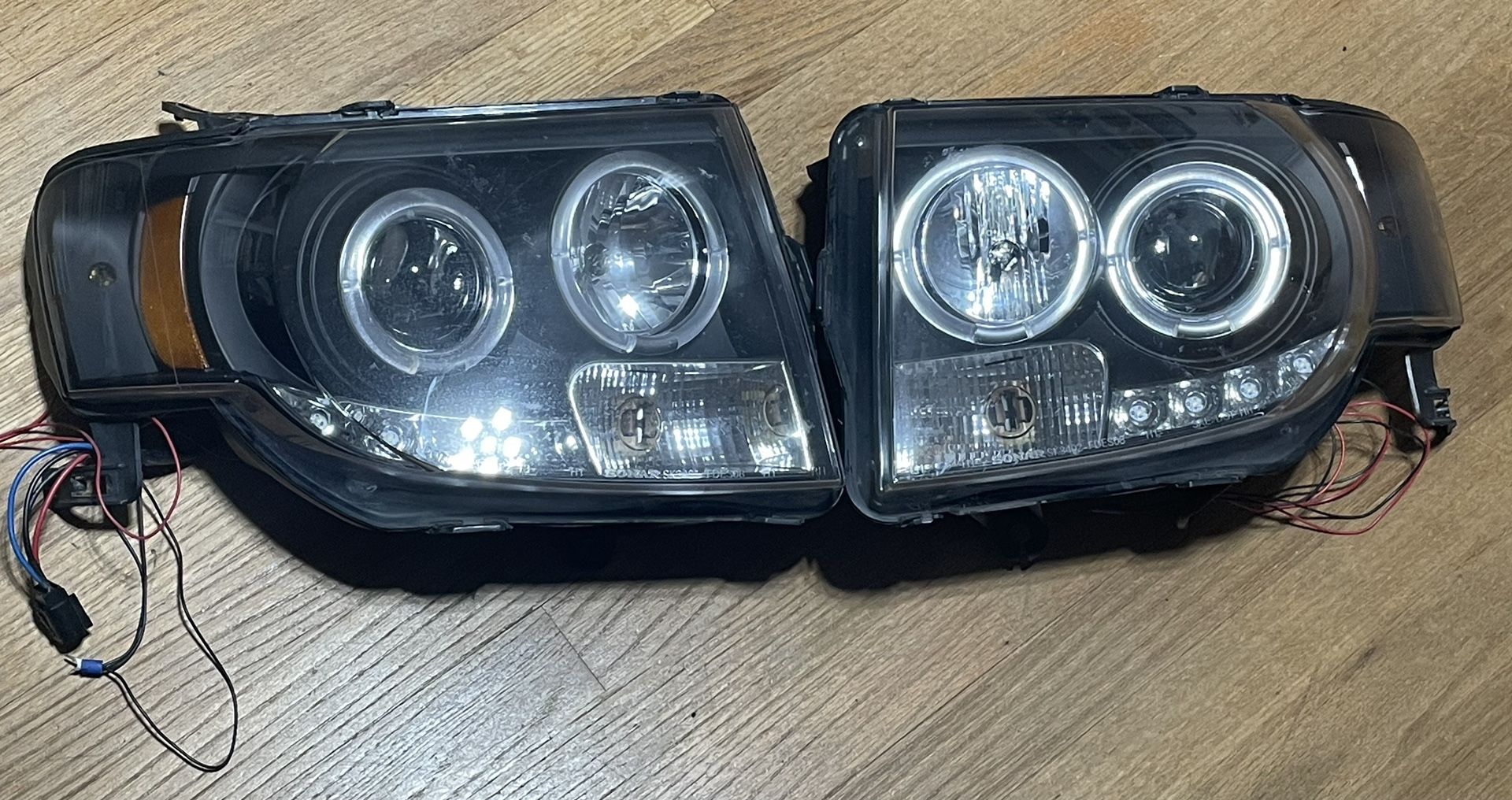 2008-2012 Ford Escape Headlights Aftermarket