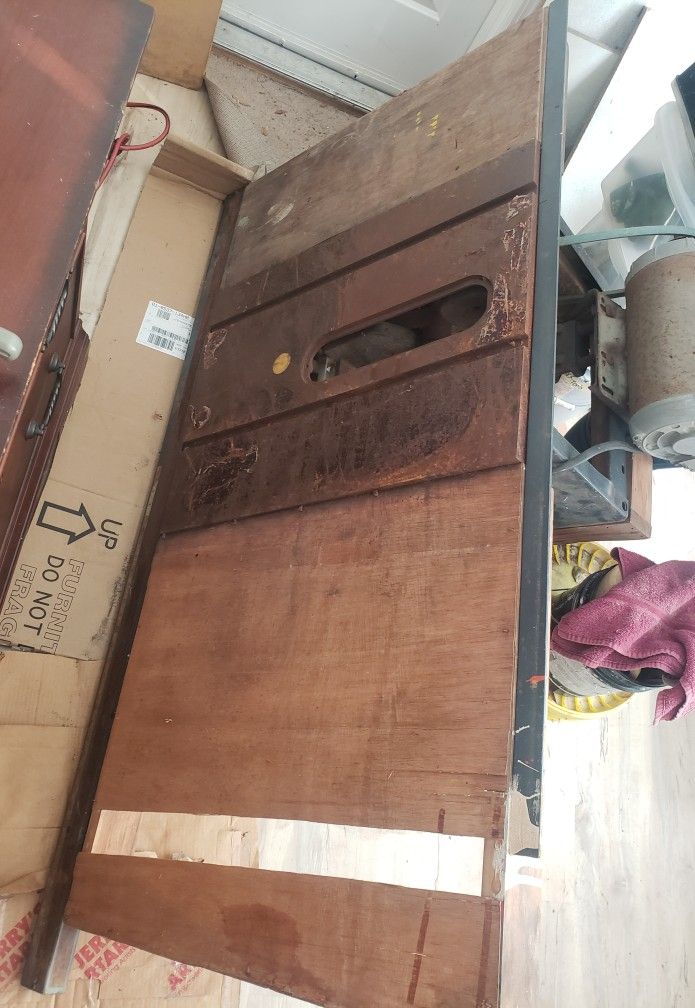 10 Craftsman Table Saw.