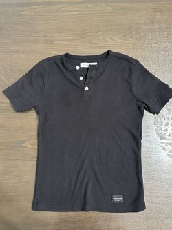 Abercrombie Kids T-shirt Size 9/10 and 11/12