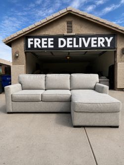 Reversible Chaise Sectional