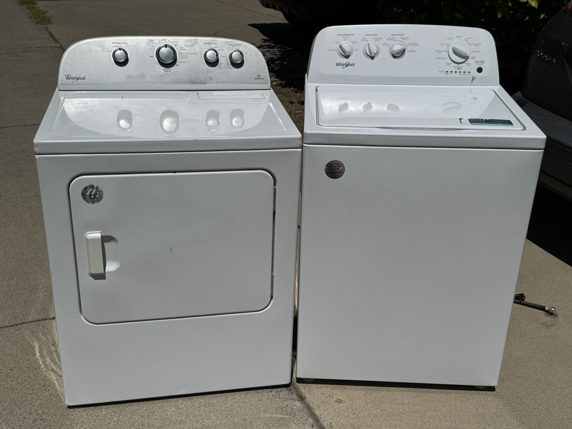 Lavadora Y Secadora Whirlpool Electrica En Modesto