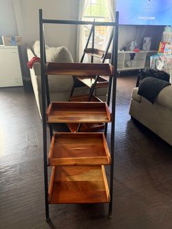 2 Wooden stands
