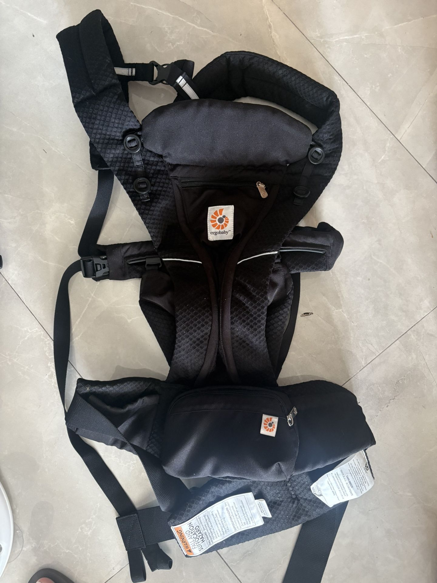 Ergo Baby Strap carrier