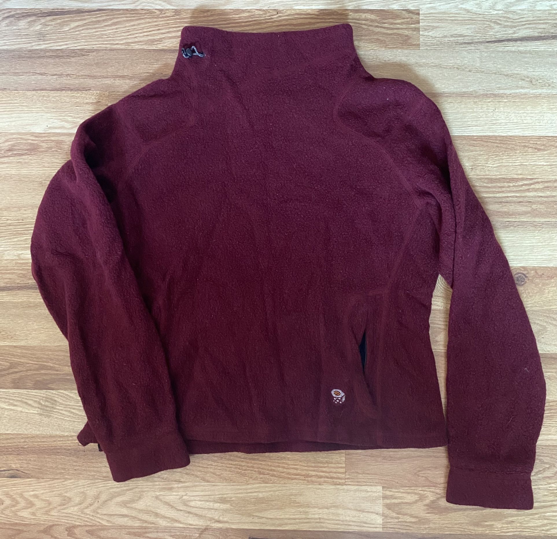 Mountain Hard Ware Sweatshirt