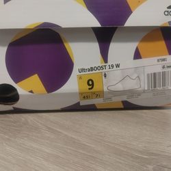 Adidas Women's Sneakers