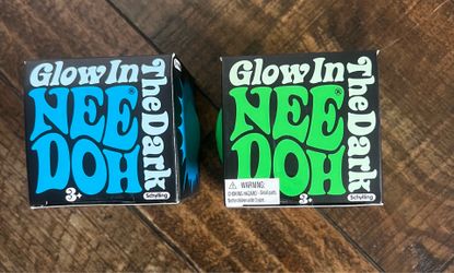 Glow in the dark needohs