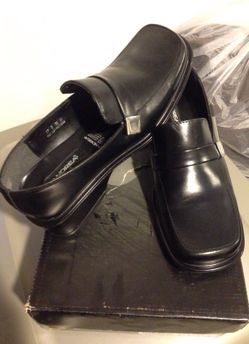 Woman's shoes