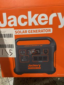 Jackery Solar Generator
