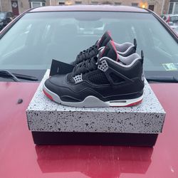 Jordan 4 Bred Reimagined Size 9.5 Men’s