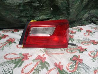 2016-20 Chevy Malibu Right Tail Light