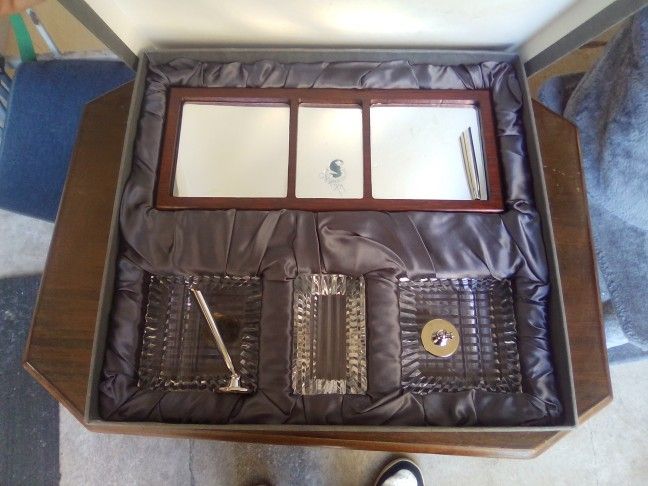 Waterford Crystal Desk Set . Quick Sale Pricing