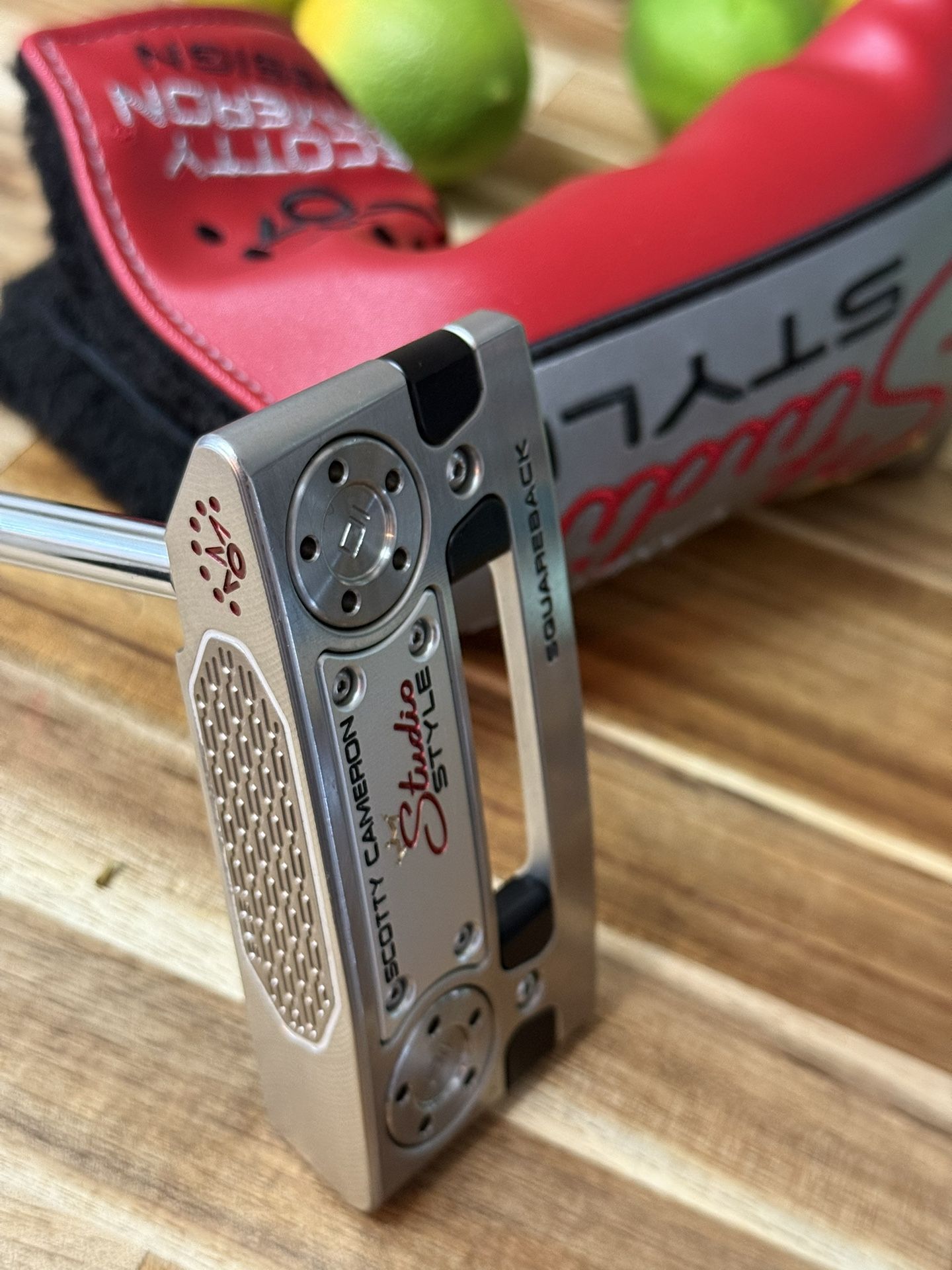 2025 Scotty Cameron Studio Style Square back