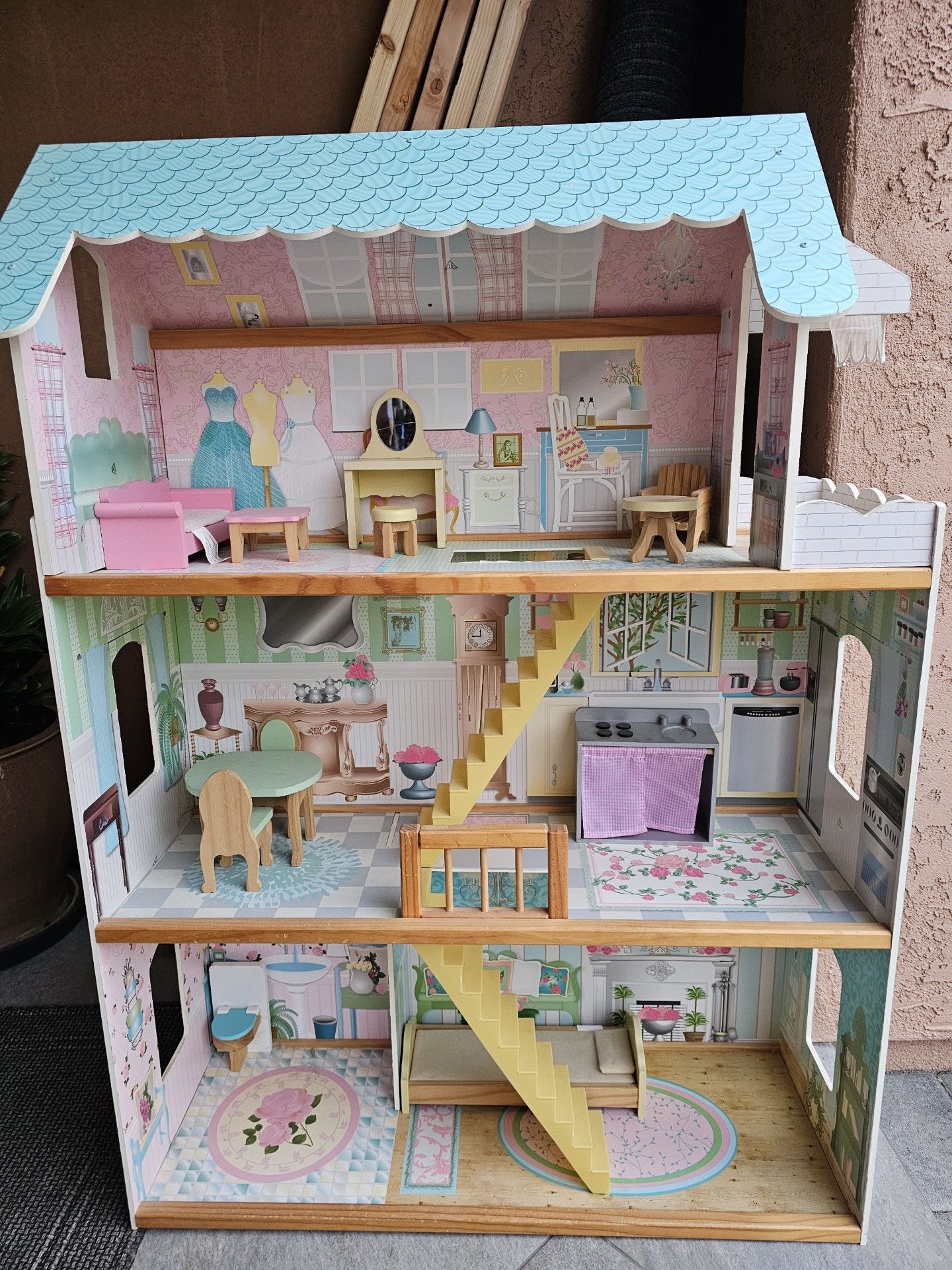 KidKraft Georgia Peach Dollhouse