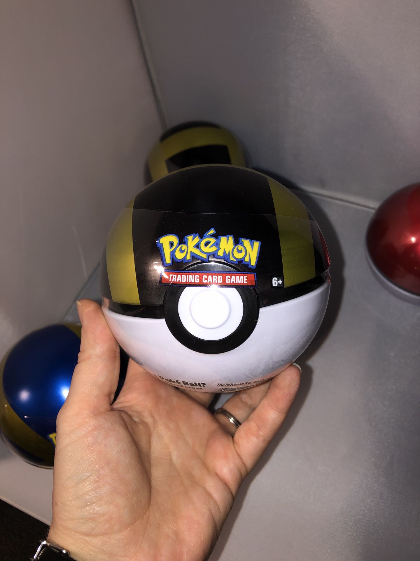 Ultra Ball Pokeball Pokemon Tin